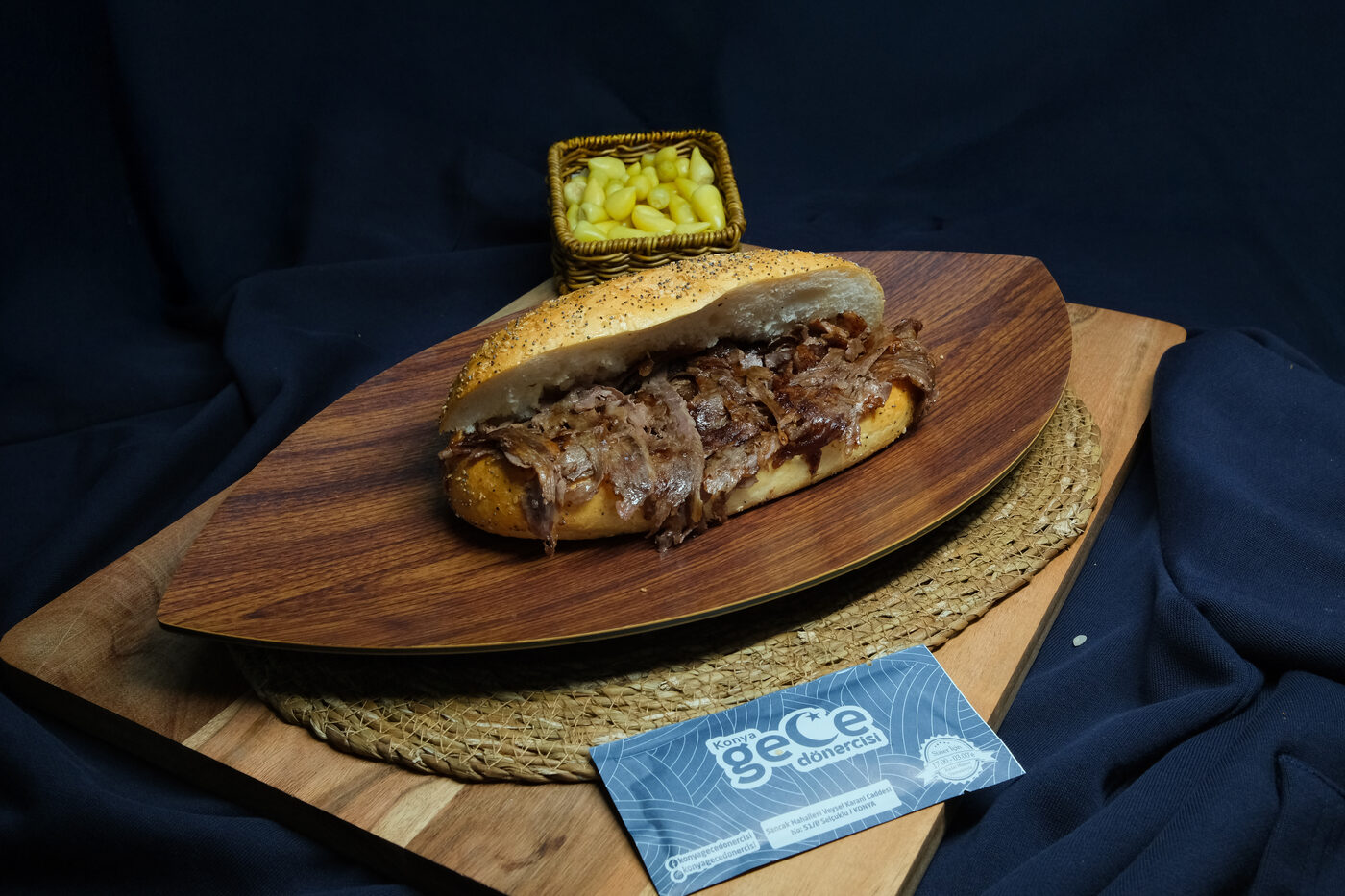 Ekmek Arası Et Döner